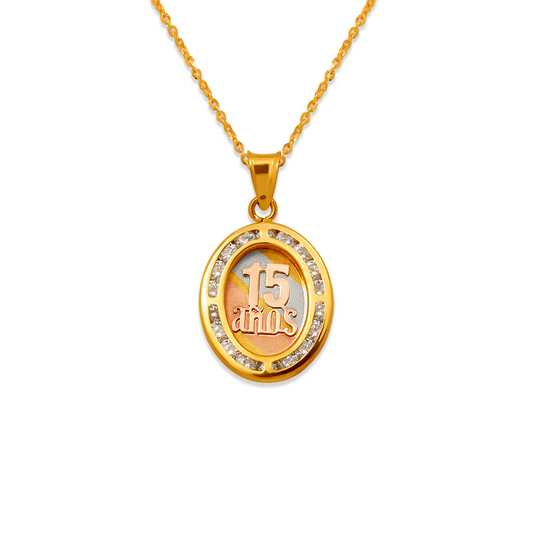 15 Anos CZ Pendant