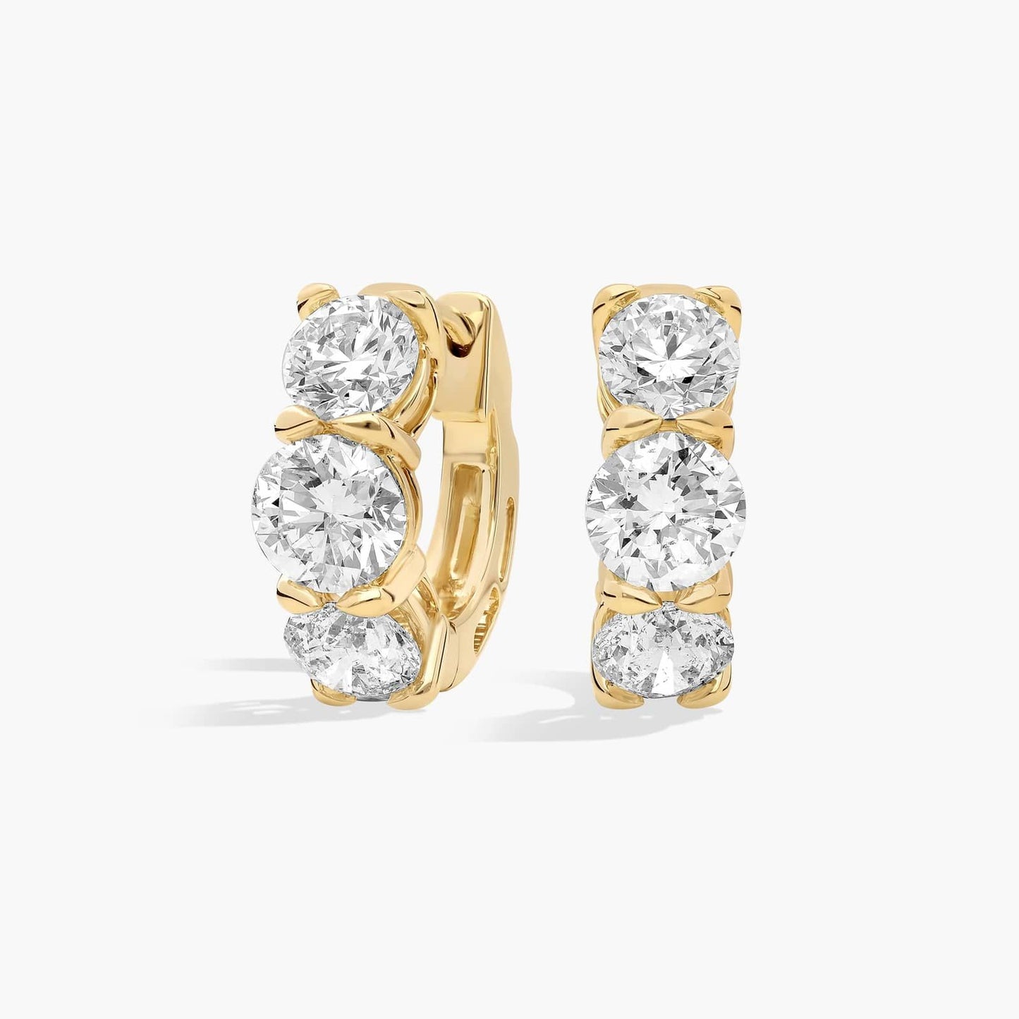 Round Diamond Huggie Earrings CHECK